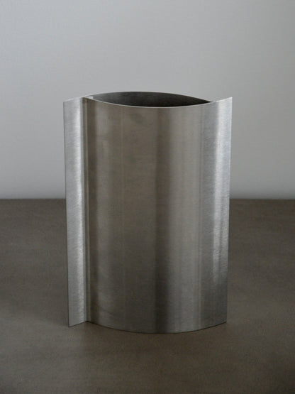 Vase En Acier Brossé - Design Space Age / 70's treaptyque the oblist ebay 1stdibs selency whoppah 