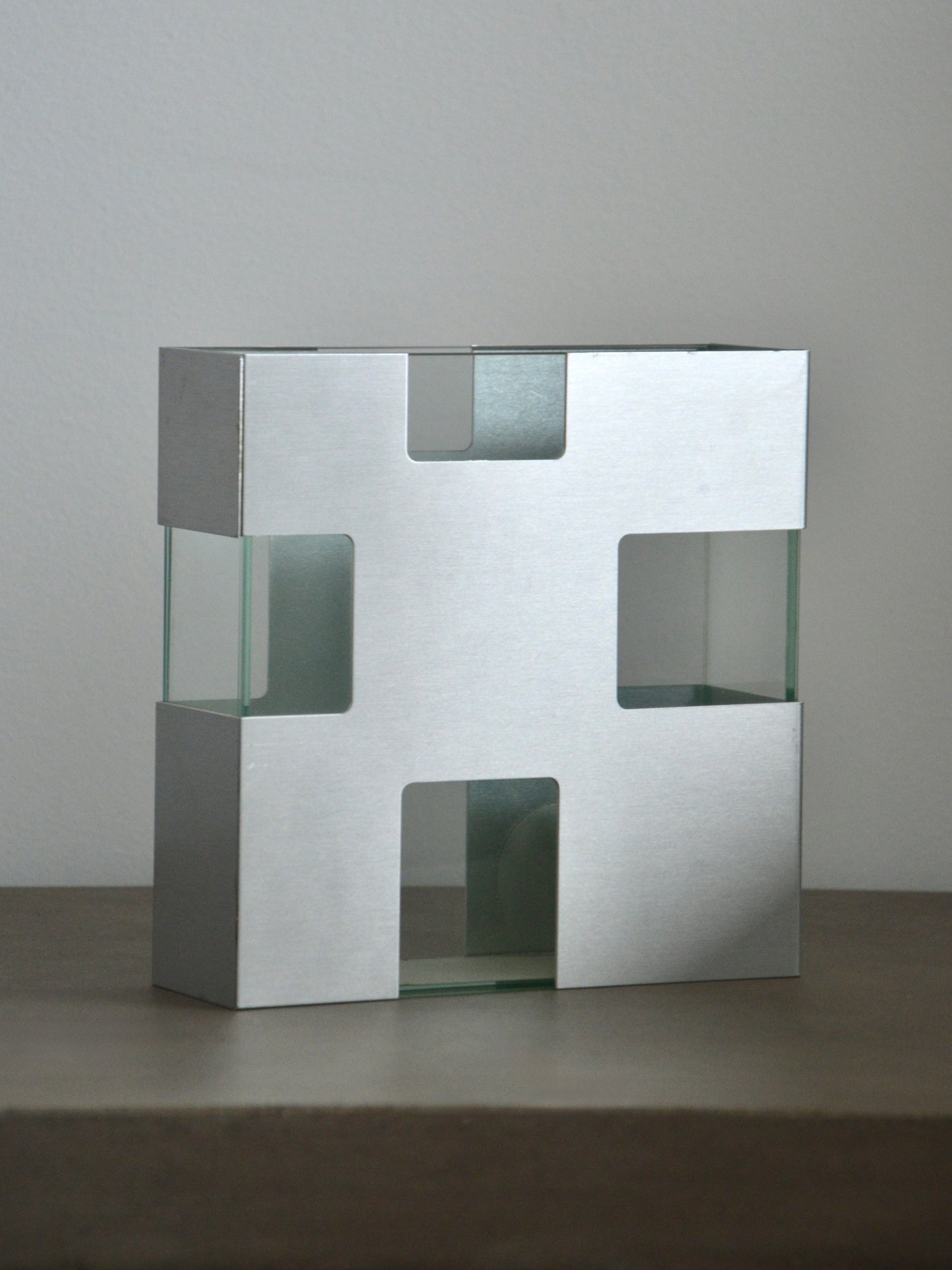 Vase Vintage En Verre & Acier Brossé Design Space Age / Futuriste / 70's treaptyque the oblist selency whoppah ebay 1stdibs